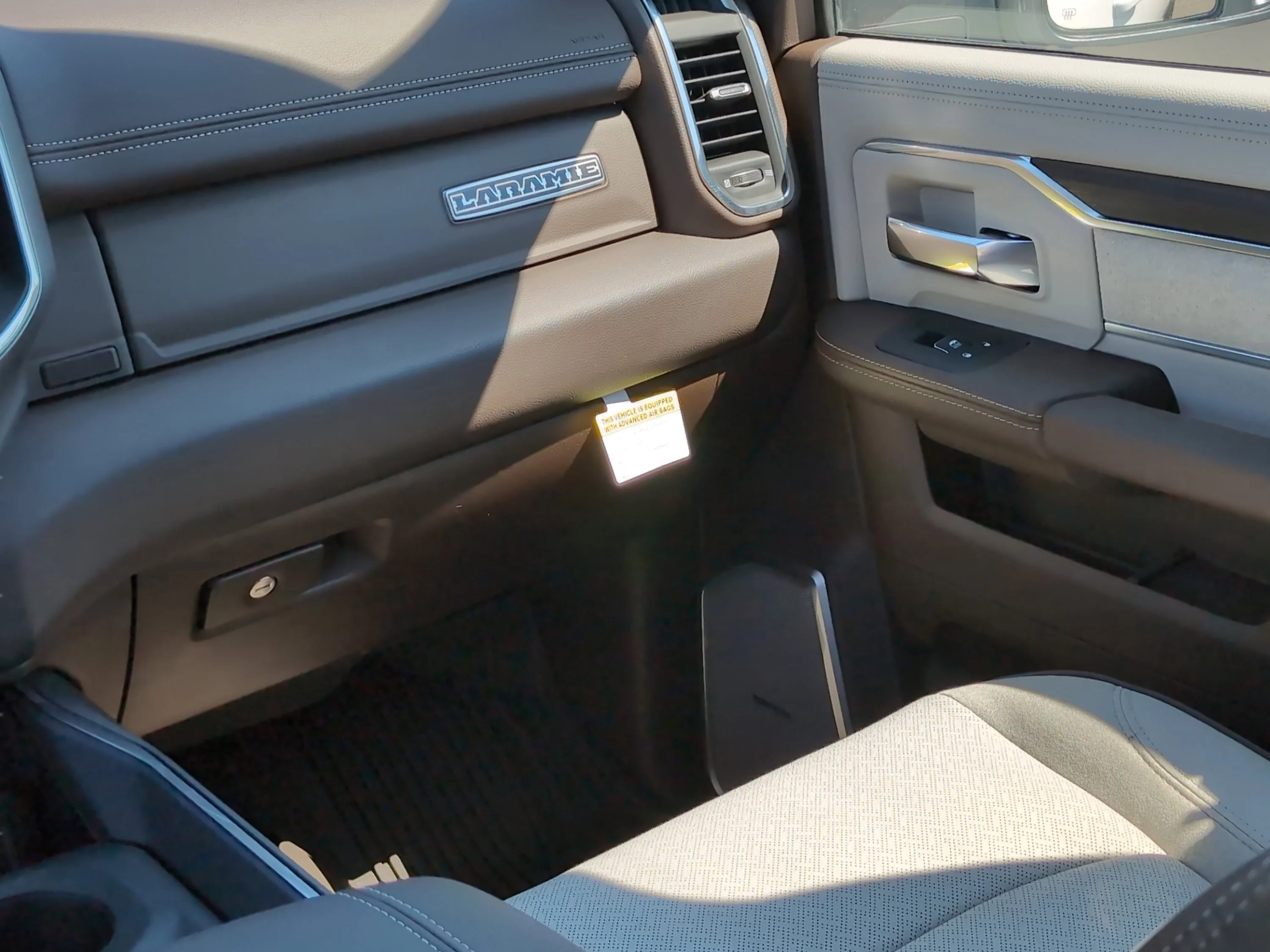 2025 RAM 2500 Laramie - Photo 21