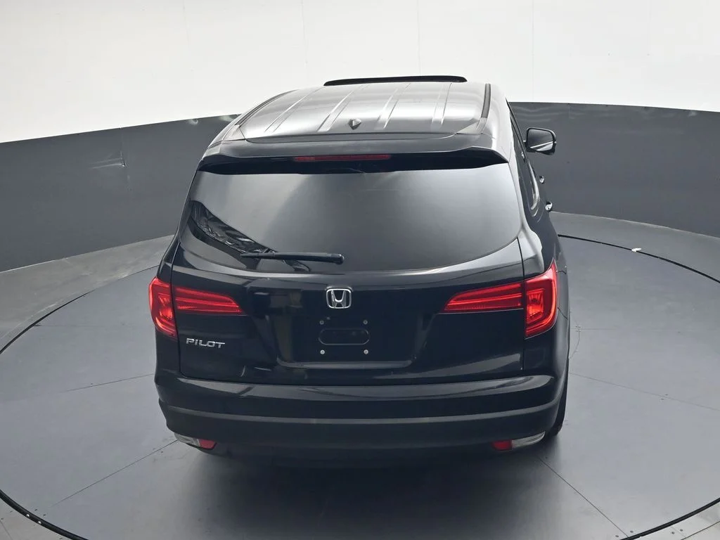 Used 2016  Honda EX-L image 24
