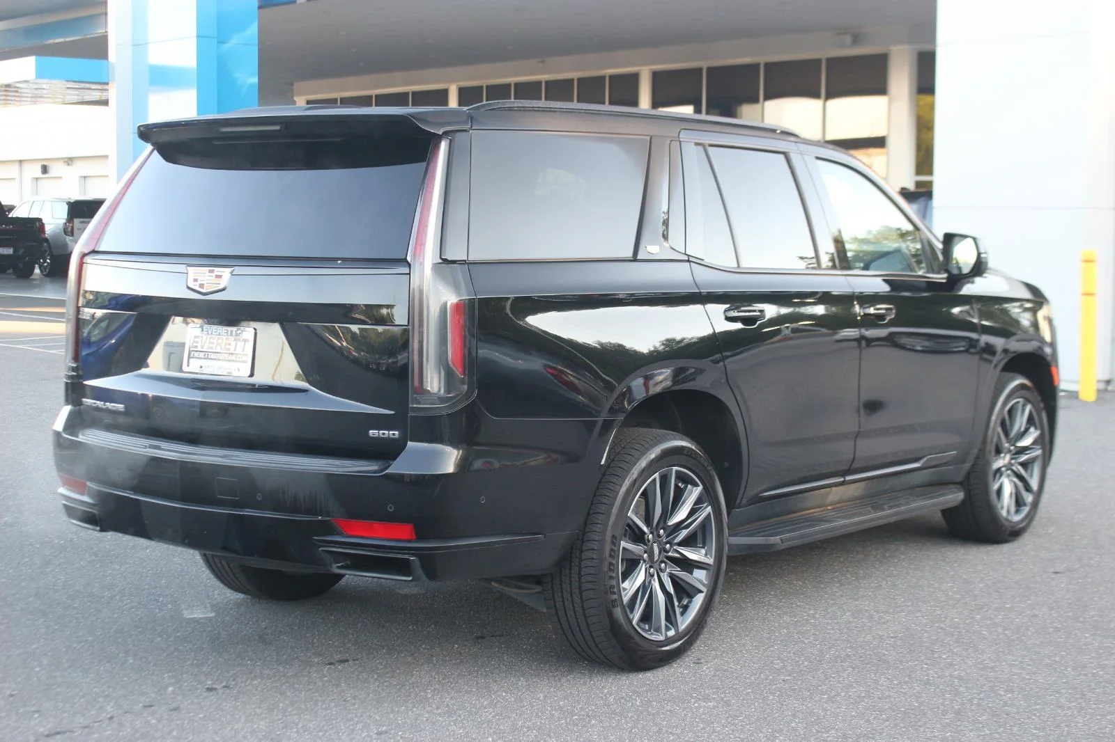 Used 2023 Black Raven Cadillac Sport image 7