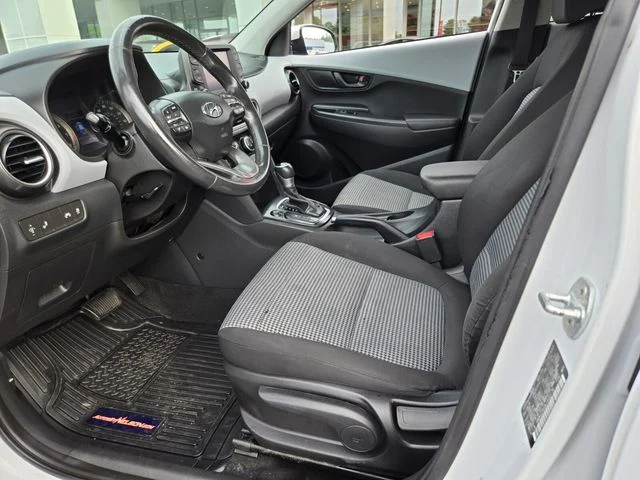 Used 2020 White Hyundai SEL image 11