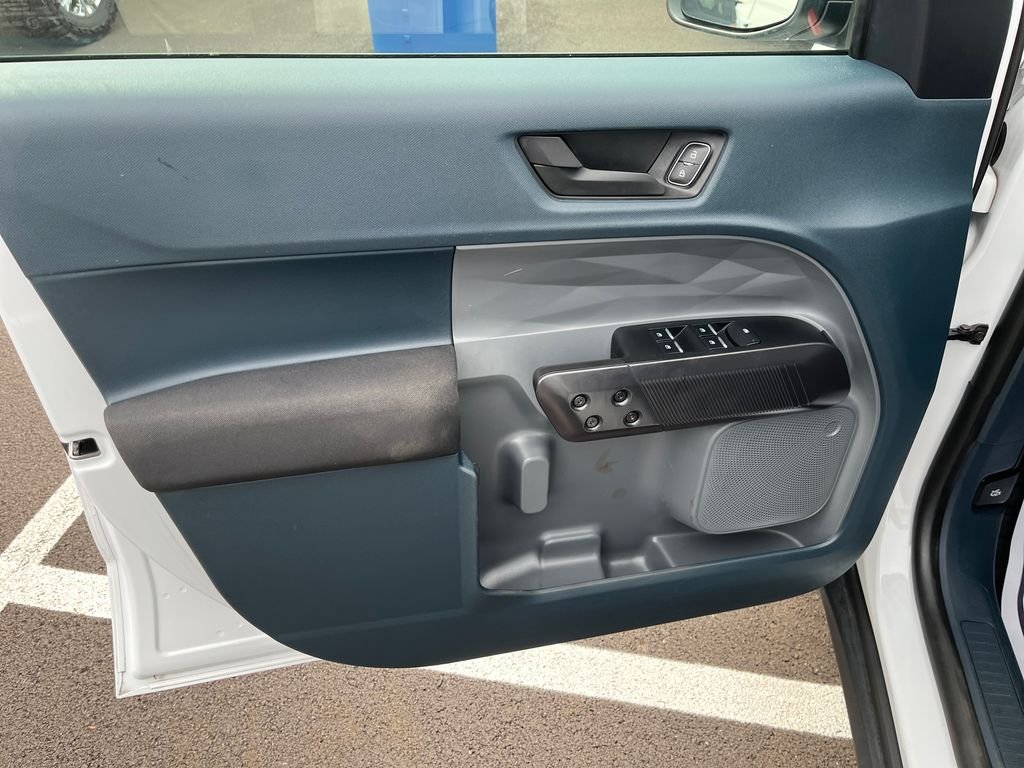Used 2025 White Ford XL image 14