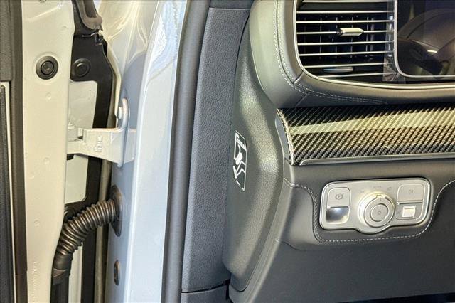 New 2026 MANUFAKTUR Alpine Grey Mercedes-Benz AMG® GLS 63 image 40