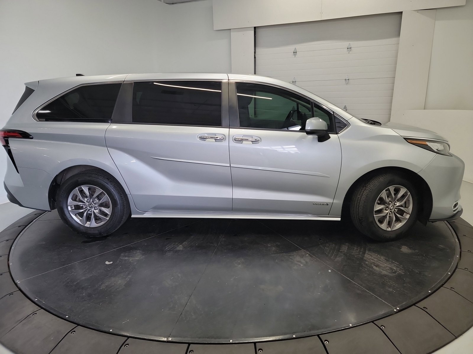 Used 2021 Celestial Silver Metallic Toyota XLE image 9