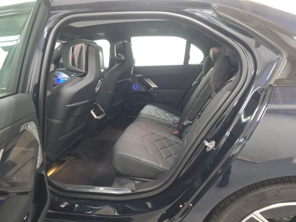 Certified Used 2024 Black BMW xDrive60 image 4