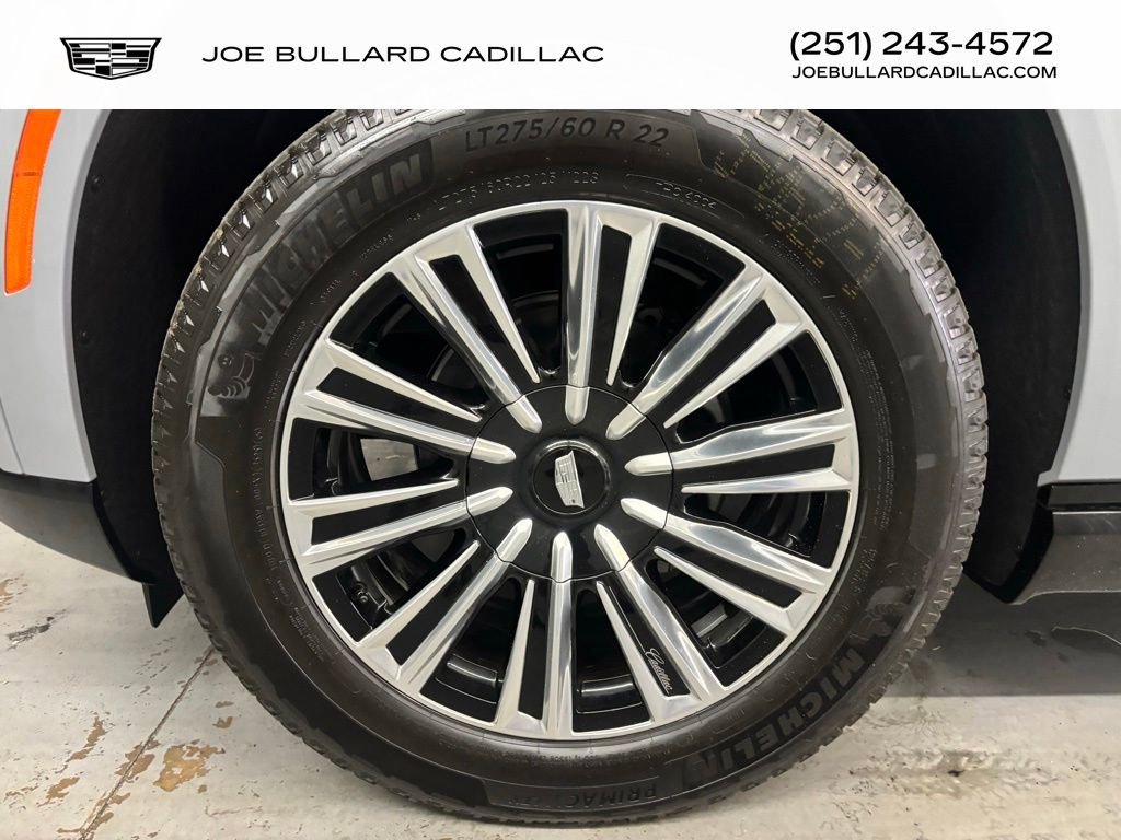 2026 Cadillac Escalade IQL Luxury - Photo 16