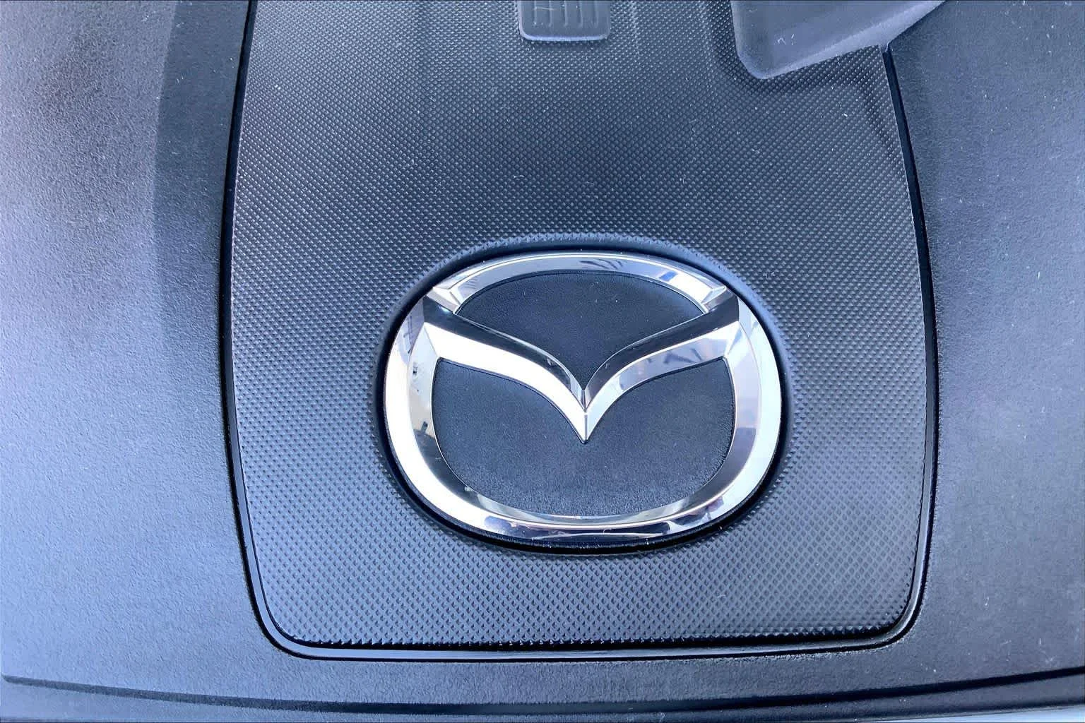 Certified Used 2025 Rhodium White Premium Mazda 3.3 Turbo Premium Plus Package image 31
