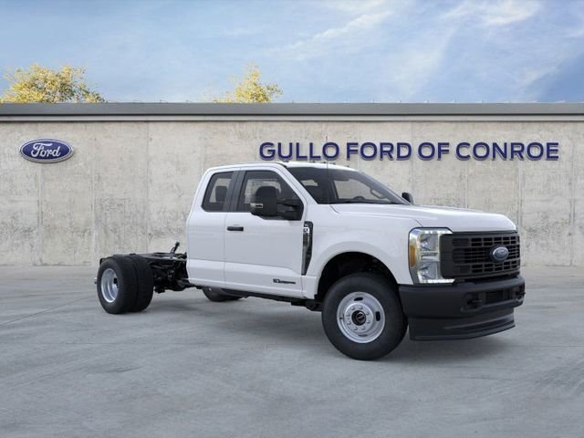 2025 Ford F-350 Super Duty Chassis Cab XL - Photo 7