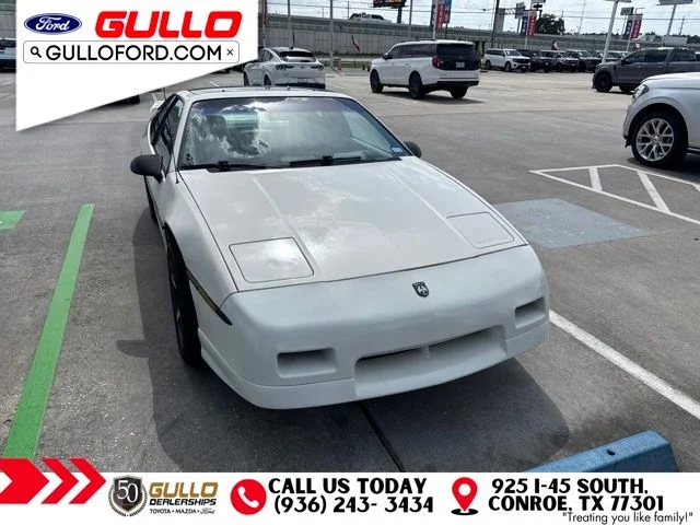 Used 1988 White Pontiac GT image 2
