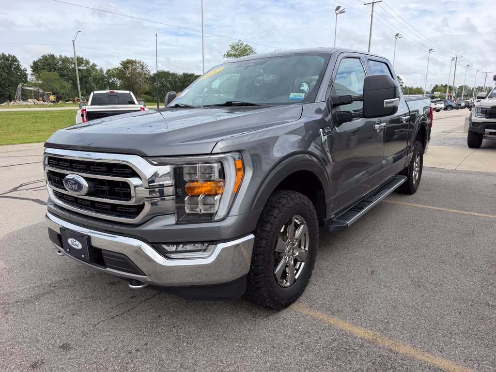 Used 2021 Gray Ford XLT image 29