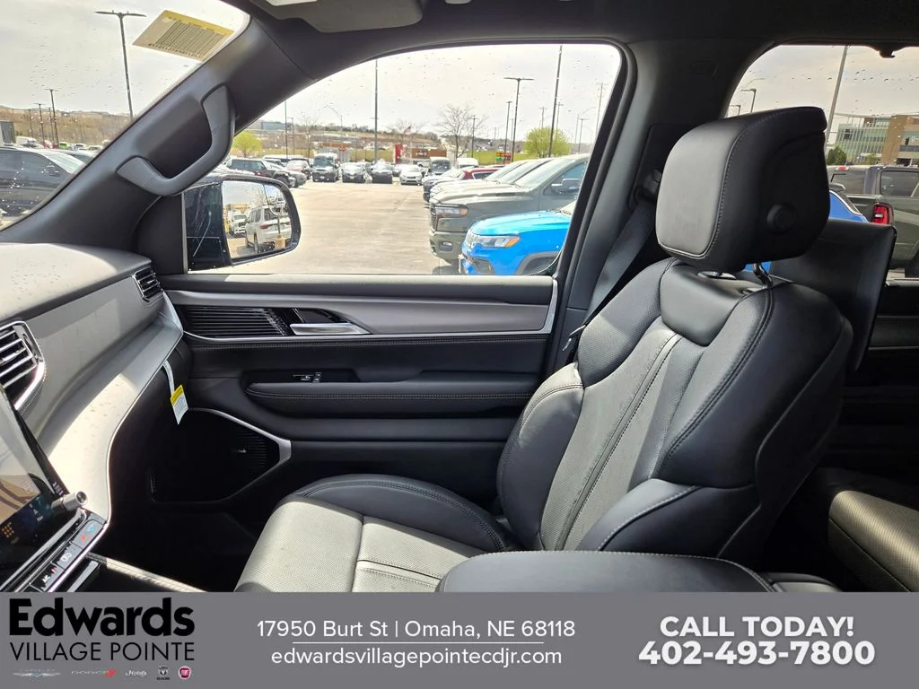 New 2026 Baltic Gray Metallic Clearcoat Jeep Limited Reserve image 24