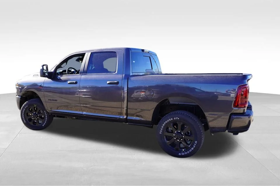New 2026 Granite Crystal Metallic Clearcoat RAM Big Horn image 6