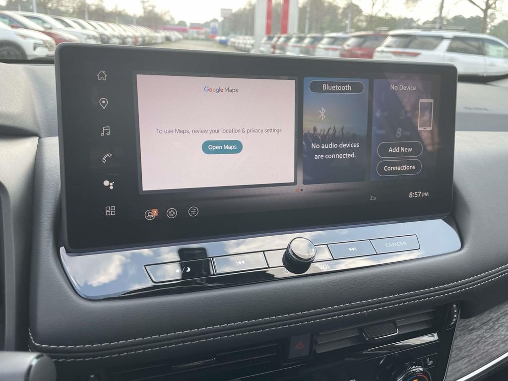 New 2026 Boulder Gray Pearl / Super Black Two-tone Nissan Platinum image 25