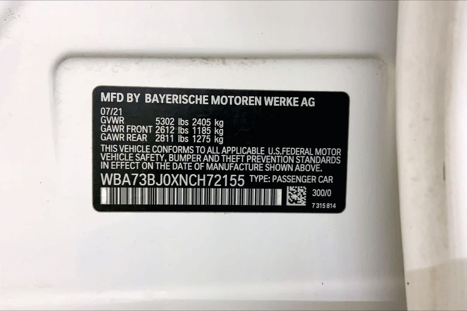 Used 2022 Alpine White BMW 540i xDrive image 36