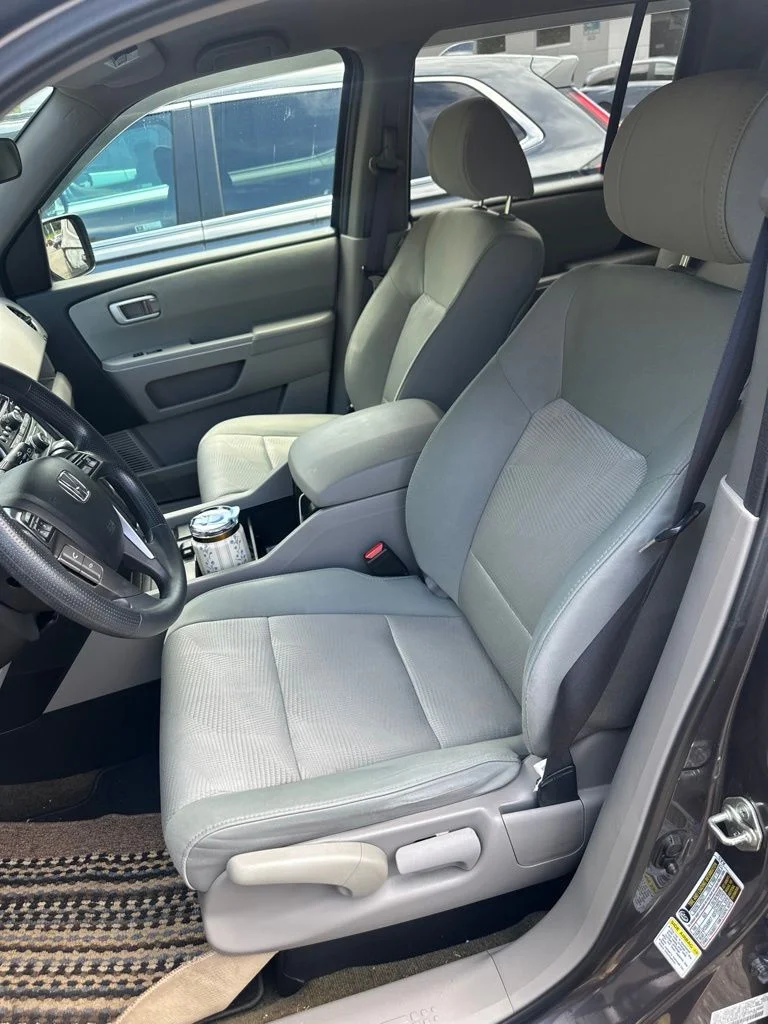 Used 2014 Gray Honda LX image 2