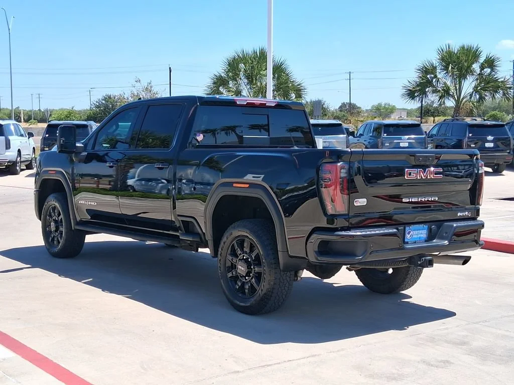 Used 2025 Onyx Black GMC AT4 image 4