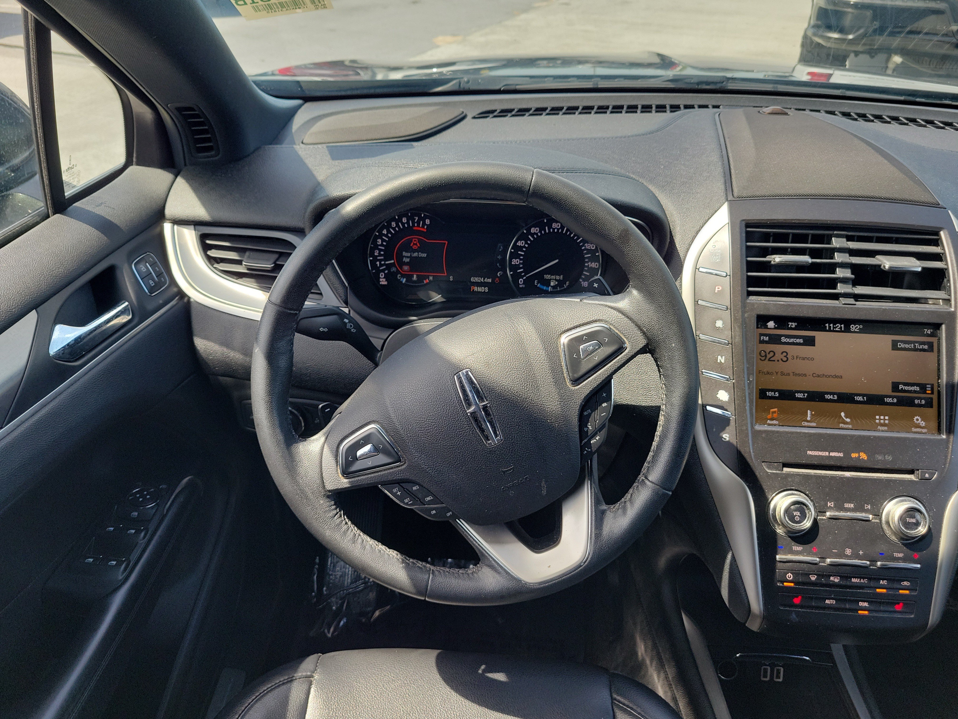 Used 2019 Magnetic Gray Metallic Lincoln Standard image 16