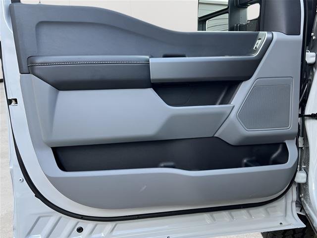 New 2026 Avalanche Ford F-250® XL image 40