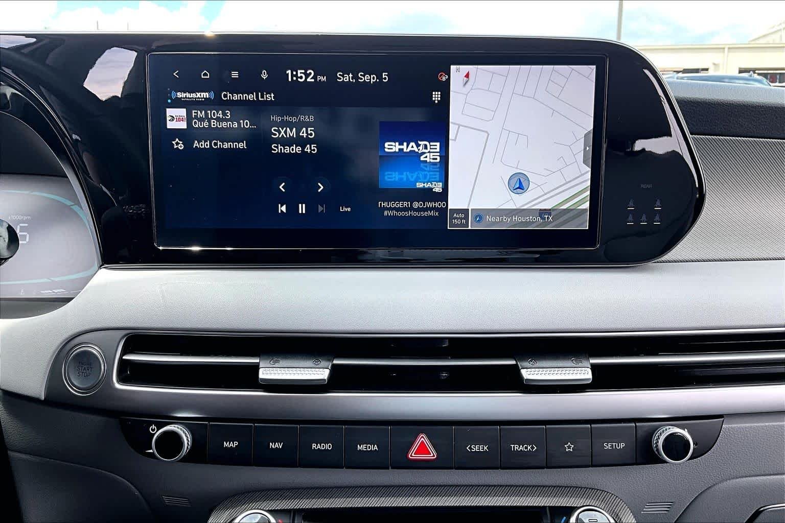 Used 2025 Typhoon Silver Hyundai SEL image 34