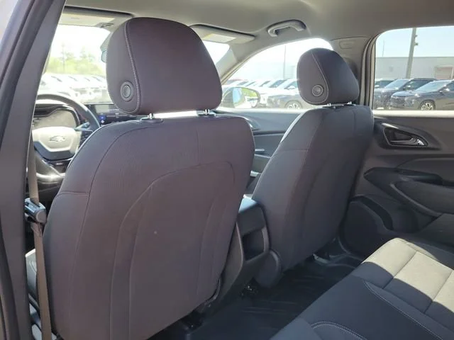 2026 Chevrolet Trax RS - Photo 9