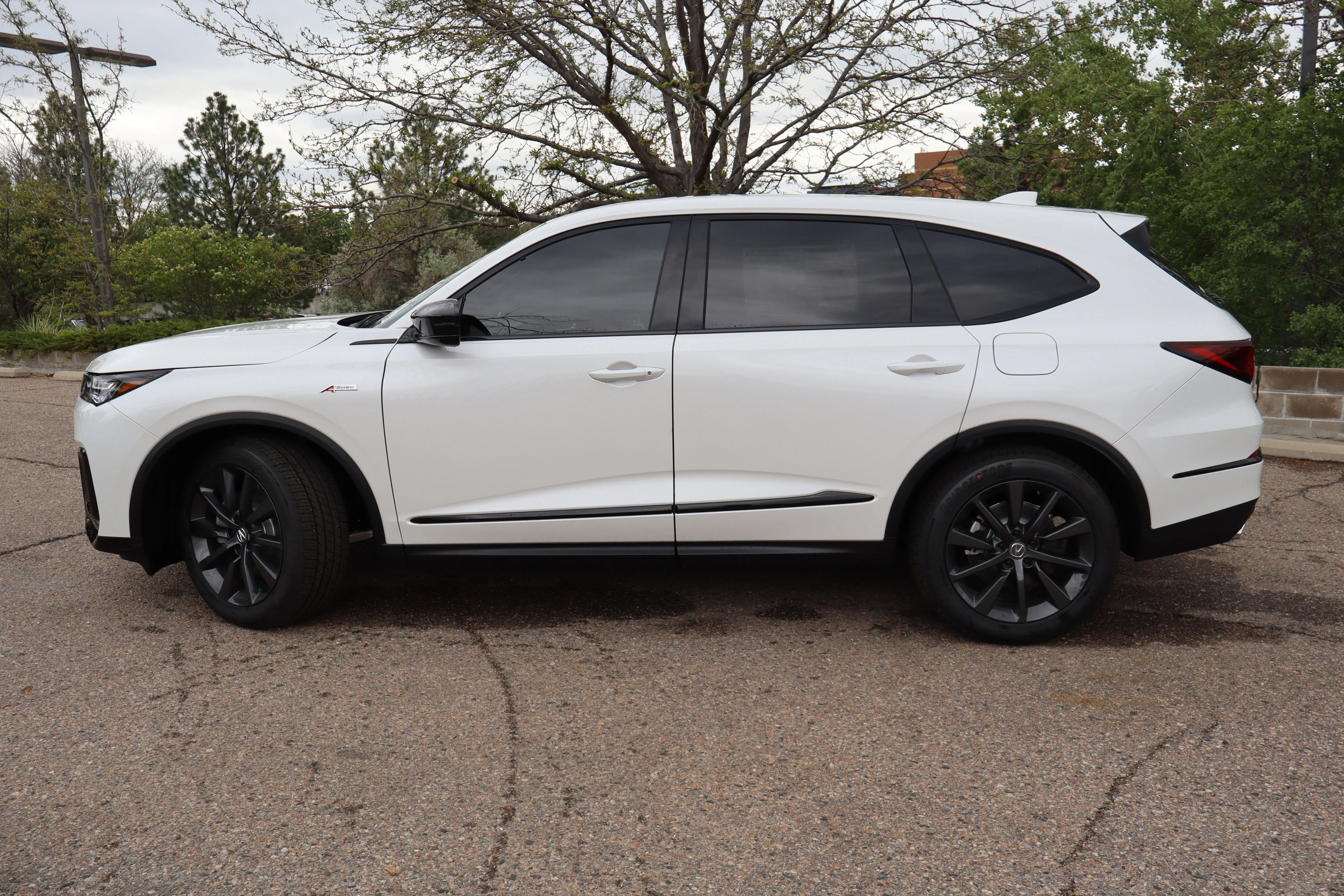 New 2026 Platinum White Pearl Acura w/A-Spec Package image 3