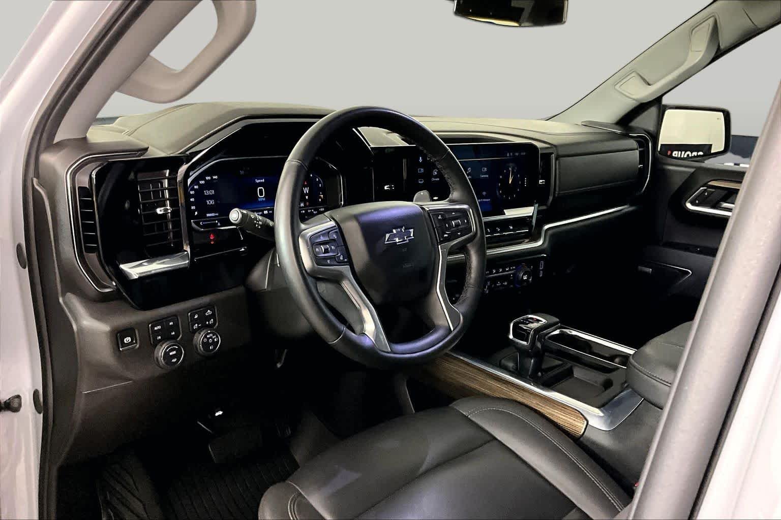 Used 2025 Slate Gray Metallic Chevrolet RST image 16
