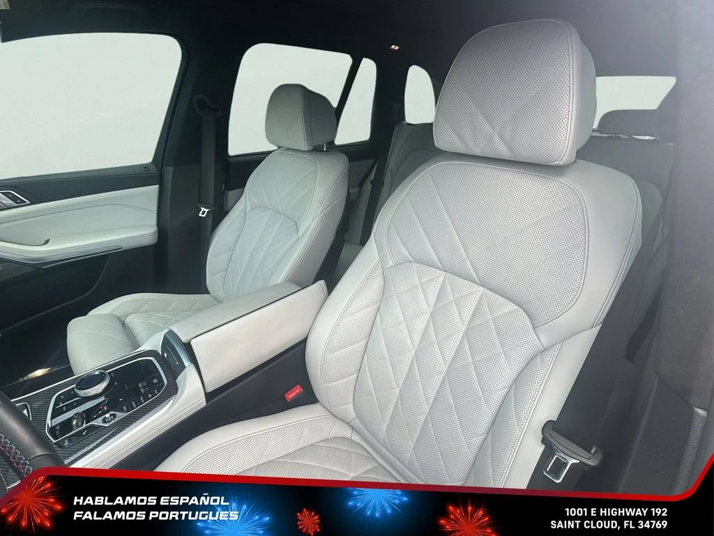 Used 2024 Blue BMW M60i image 17