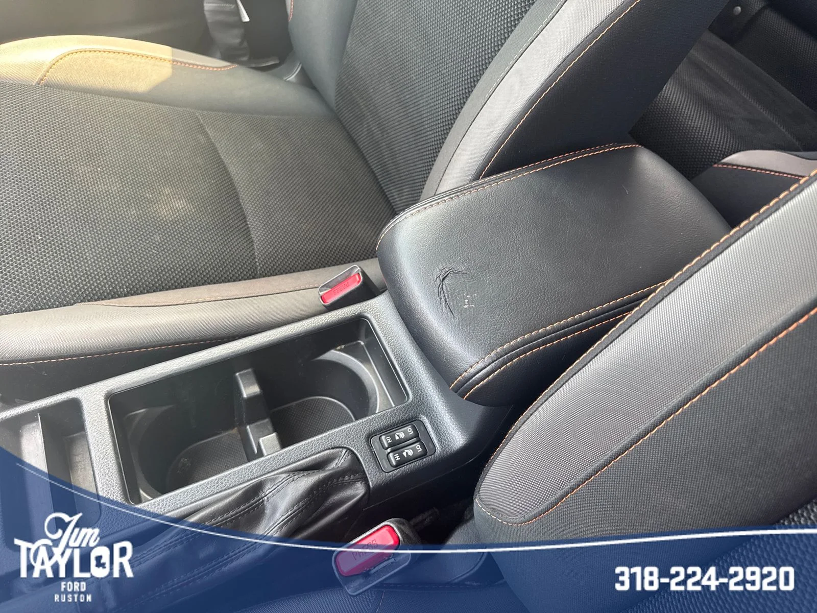 Used 2016 Ice Silver Metallic Subaru 2.0i Premium image 18