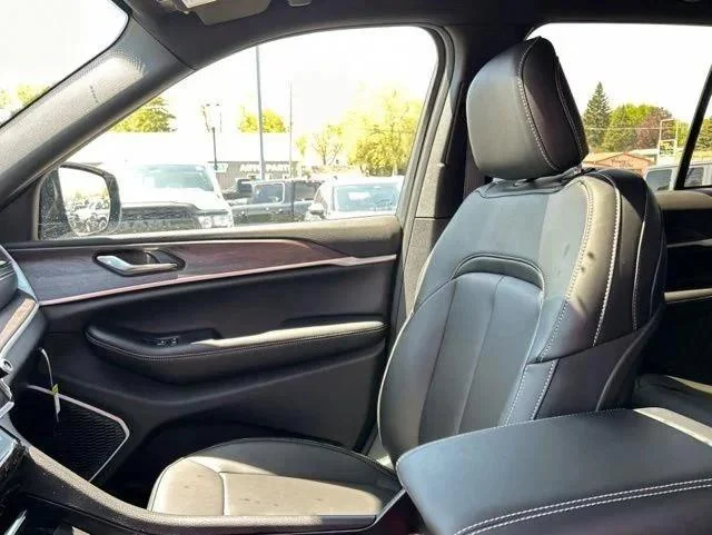 2026 Jeep Grand Cherokee Limited - Photo 30