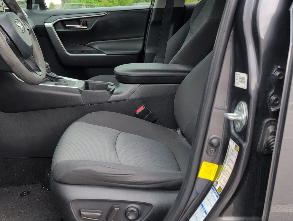 Used 2020 Gray Toyota XLE image 11