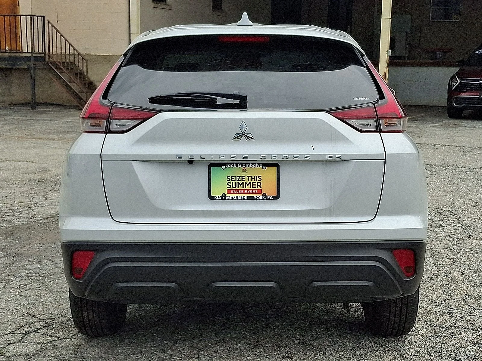 New 2026 White Mitsubishi ES image 7