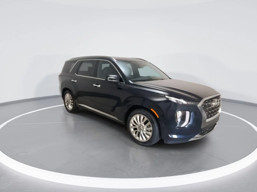 Used 2020 White Hyundai Limited image 3