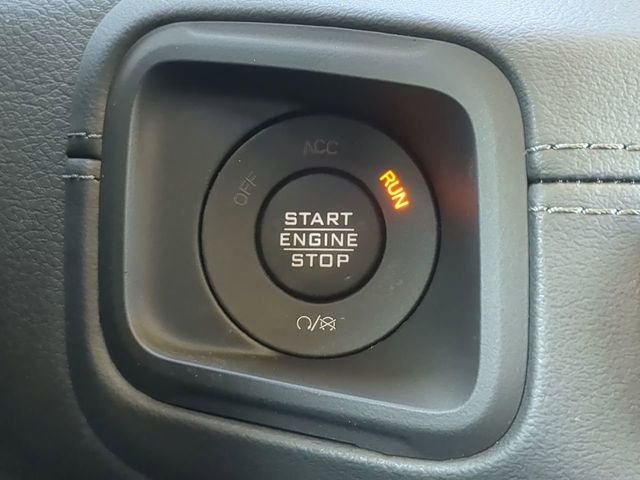 New 2026 Reign Exterior Paint Jeep Sahara image 33