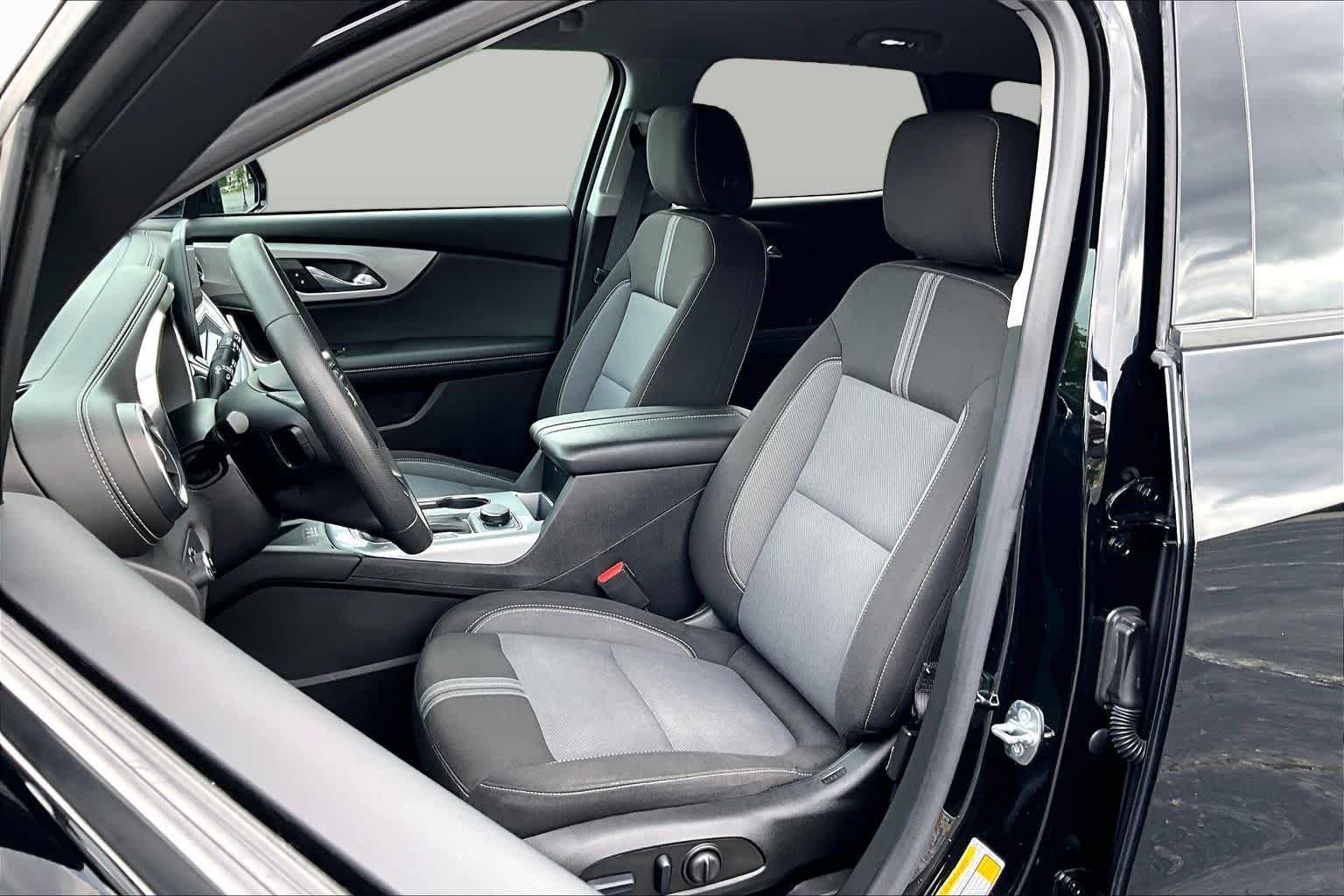Used 2023 Black Chevrolet LT image 8