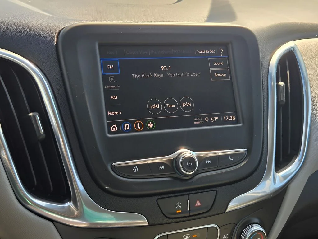 Used 2022 Silver Chevrolet LS image 21