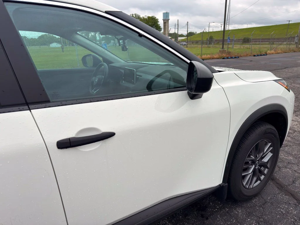 Used 2023 White Nissan S image 8