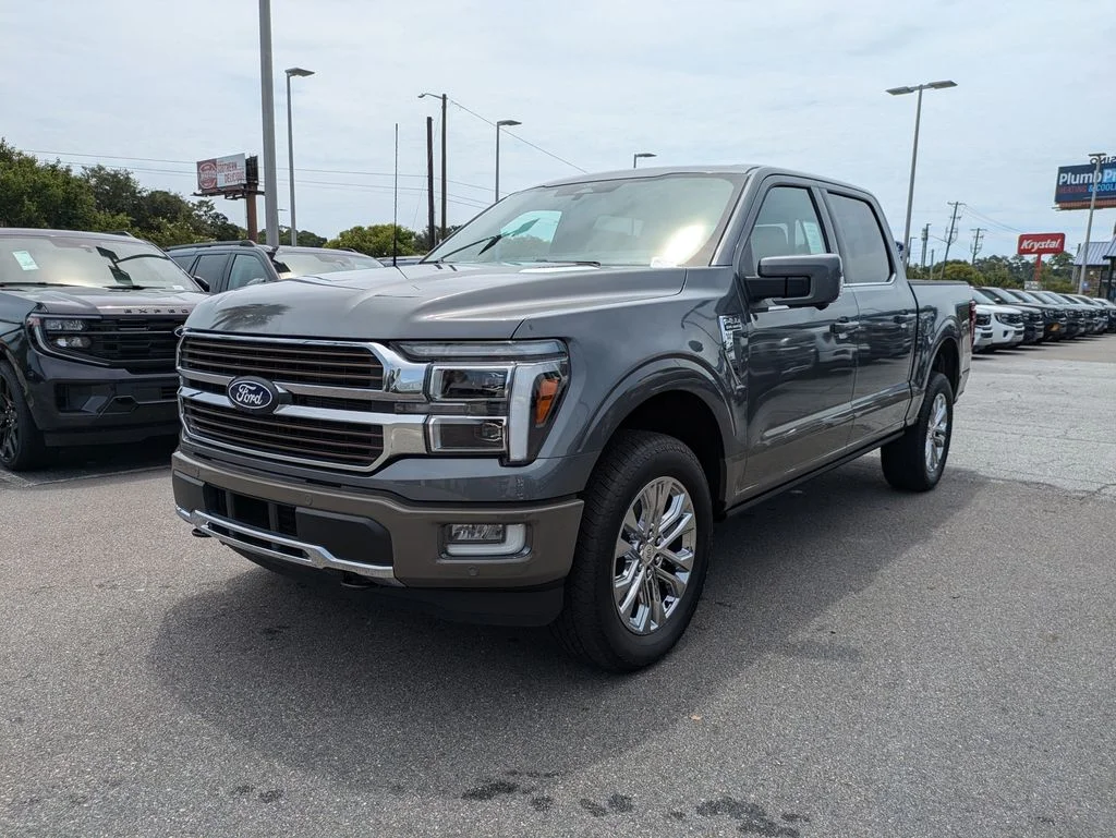 New 2026 Carbonized Gray Metallic Ford King Ranch image 8