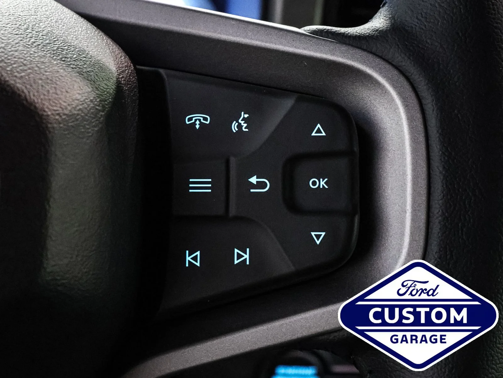 New 2025 Marsh Gray Ford Outer Banks® image 44