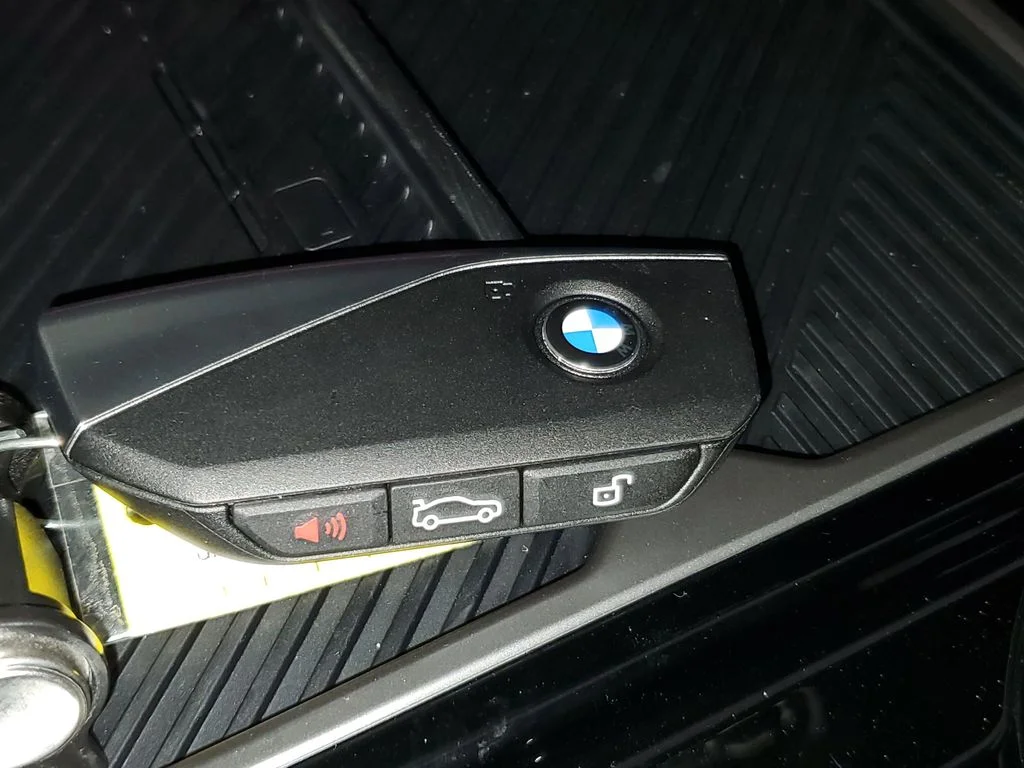 Used 2026 Black Sapphire Metallic BMW 530i image 26