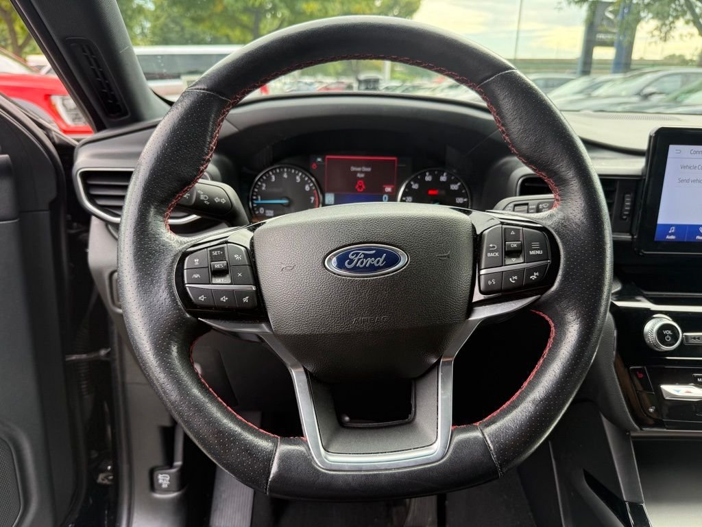 Used 2023 Black Ford ST-Line image 14