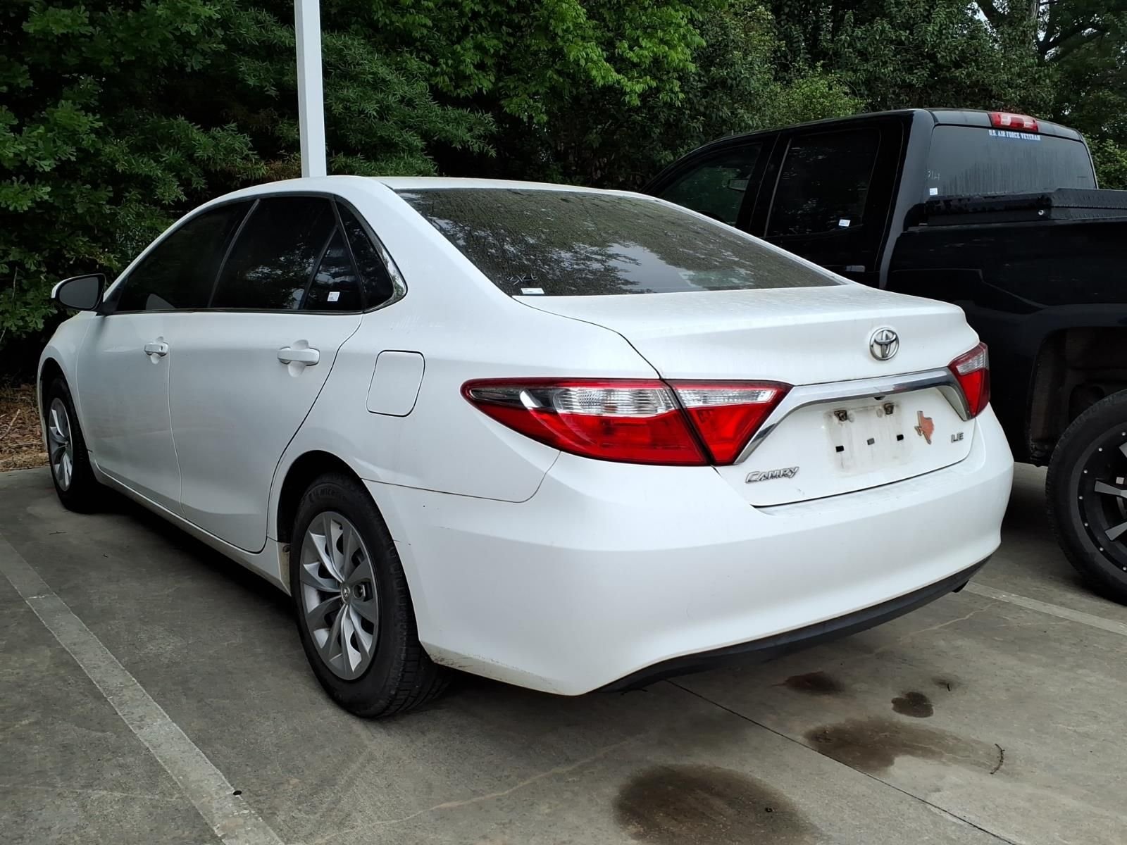 Used 2017 Toyota Camry LE with VIN 4T1BF1FK8HU314890 for sale in Conroe, TX