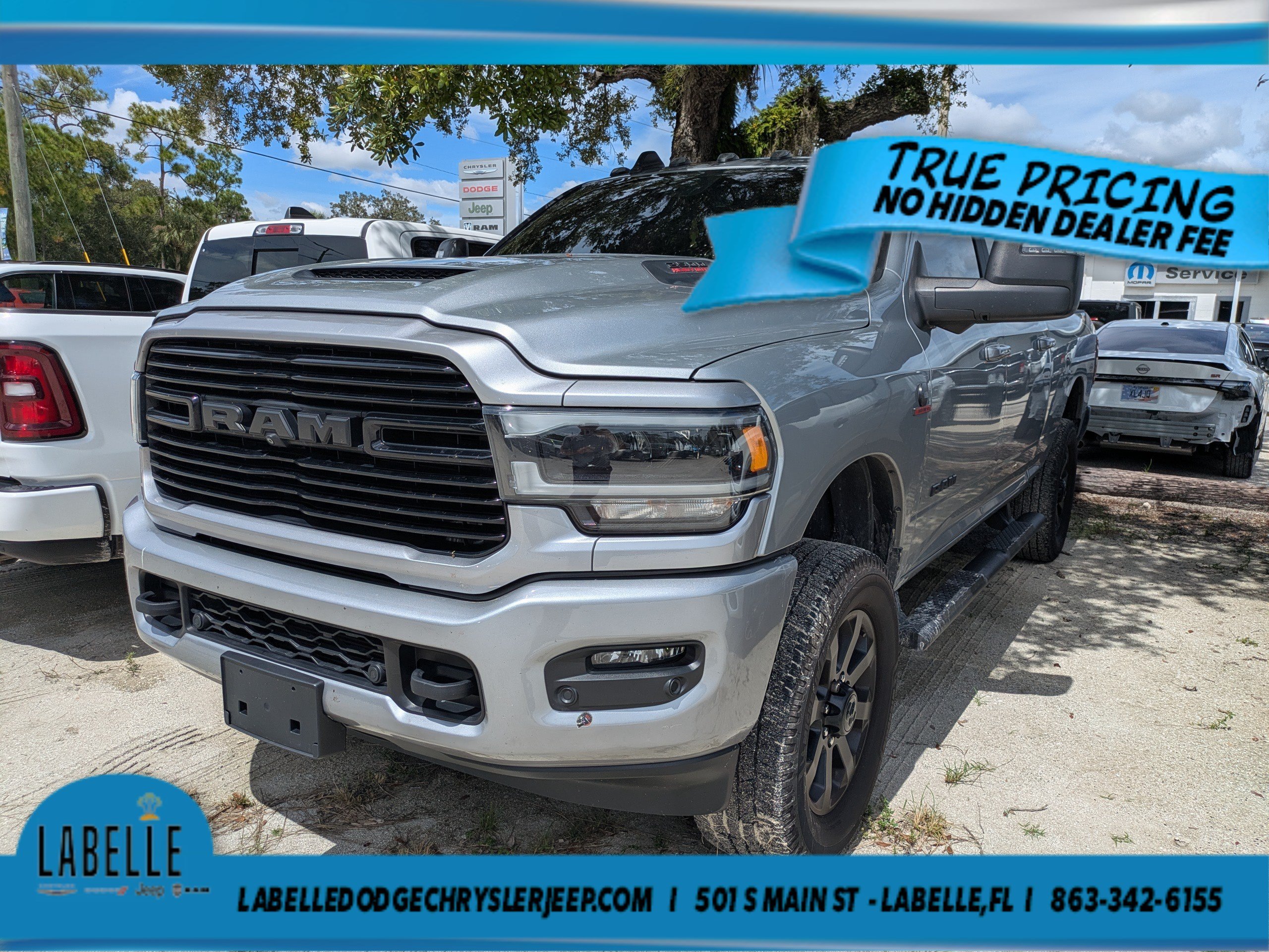 Used 2024 Billet Silver Metallic Clearcoat Ram Laramie image 4