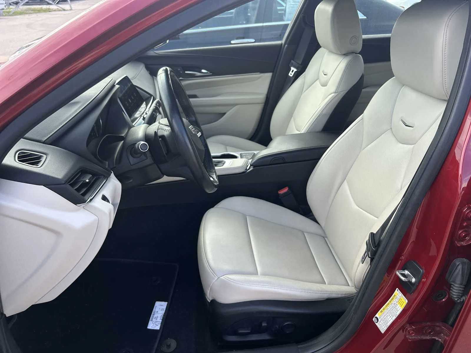 Used 2020 RED OBSESSION TINTCOAT Cadillac Premium Luxury image 18
