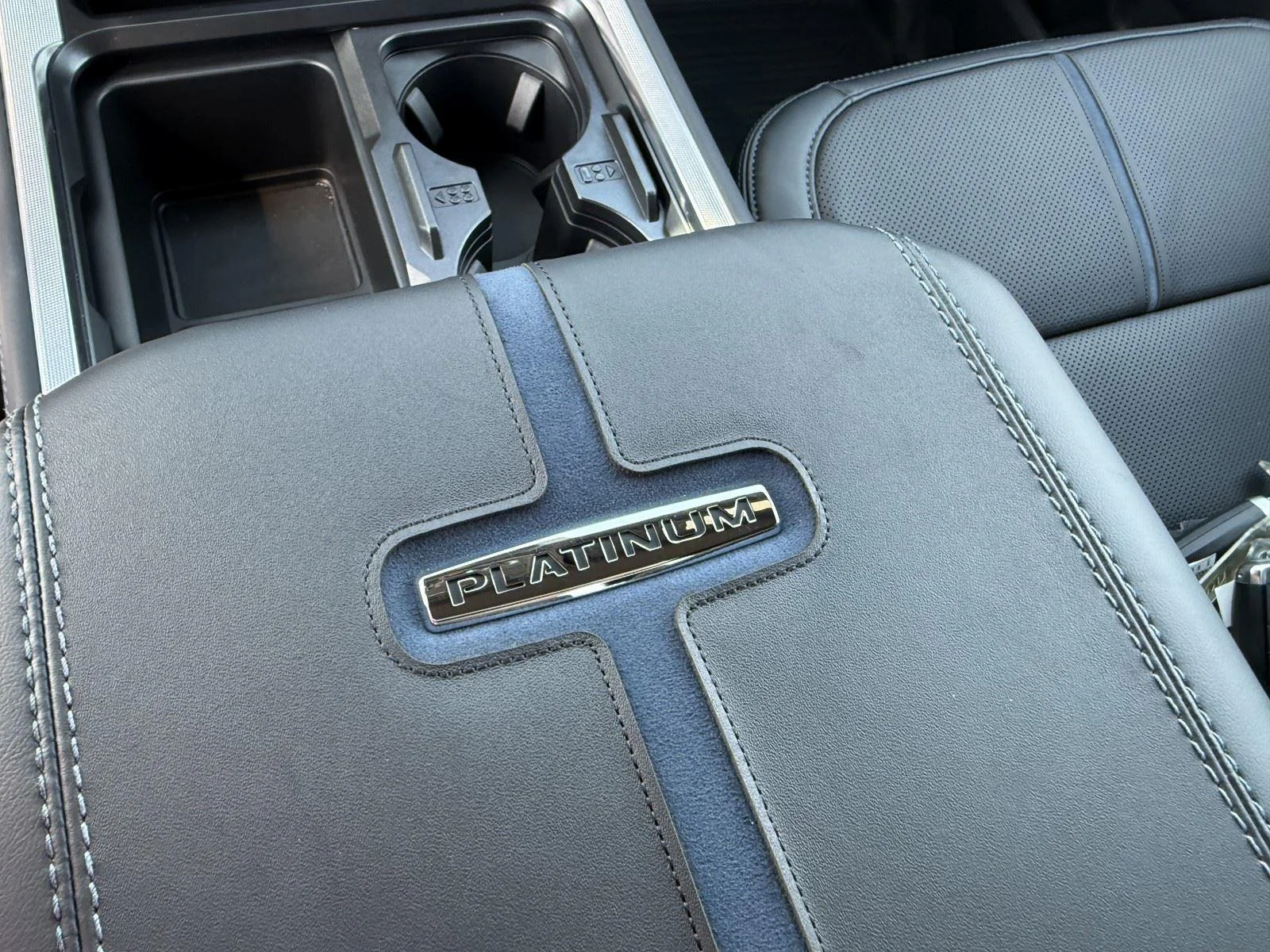 New 2026 Star White Metallic Tri-Coat Ford F-250® Platinum® image 28