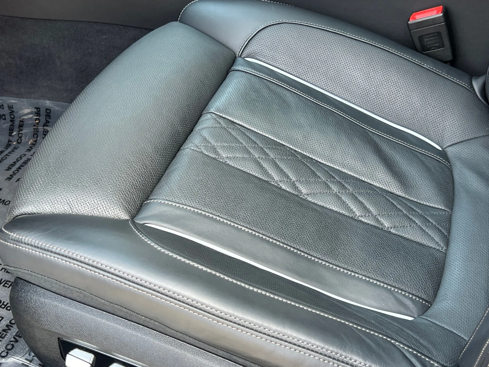 Used 2022 Blue BMW 750i xDrive image 37