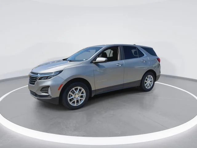 Used 2024 Gray Chevrolet LT image 4
