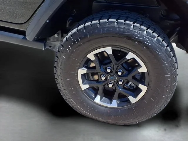 Used 2024  Jeep Rubicon image 23