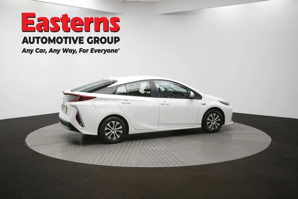 Used 2021 White Toyota LE image 38