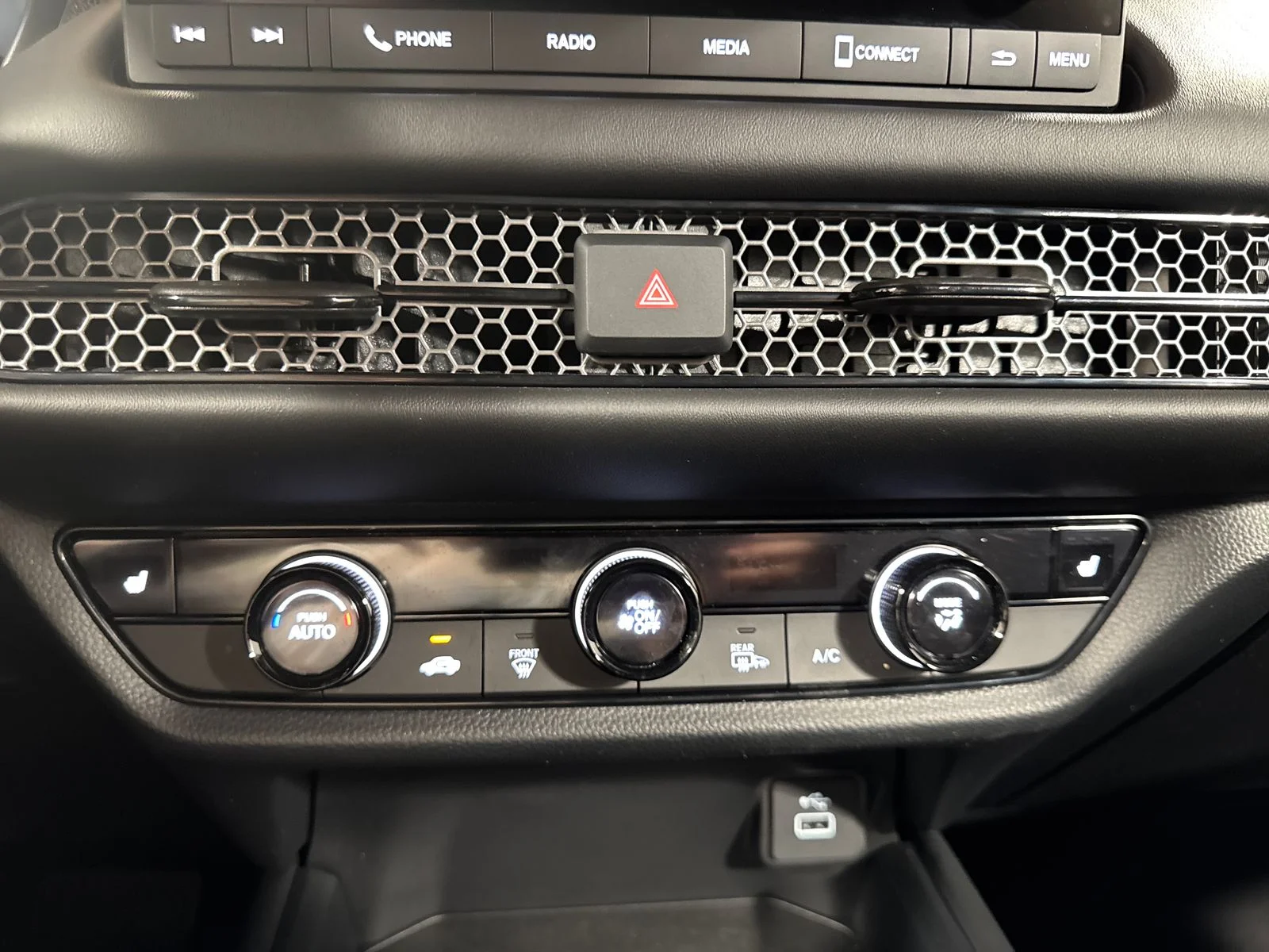 Used 2024 Nordic Forest Pearl Honda Sport image 22