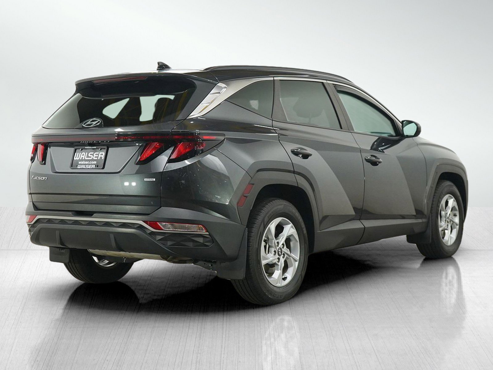 Used 2024 Dark Gray Metallic Hyundai SEL AWD *Ltd Avail* image 6