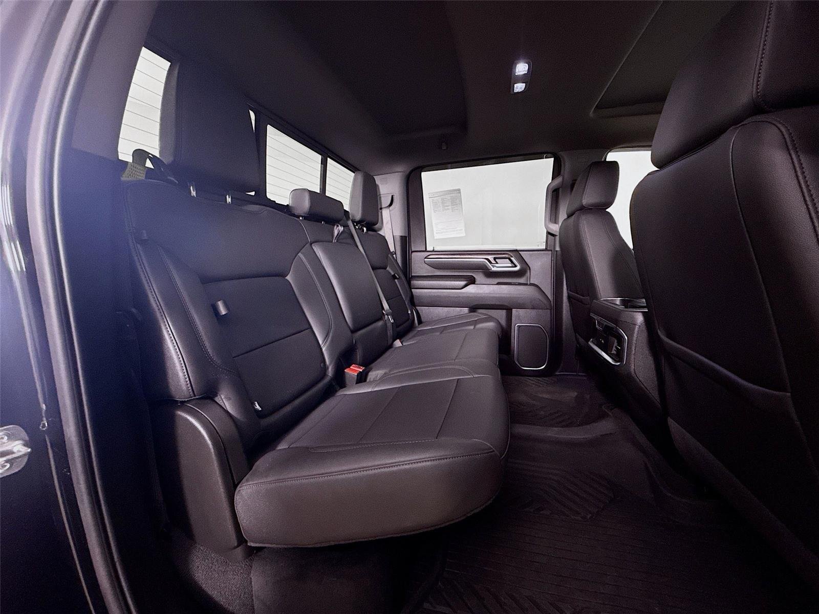 Used 2025 Black Chevrolet LTZ image 30